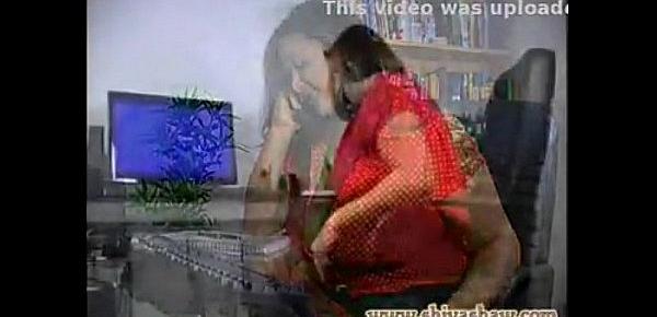  Desi horny aunty phone chat with lover with dirty hindi audio